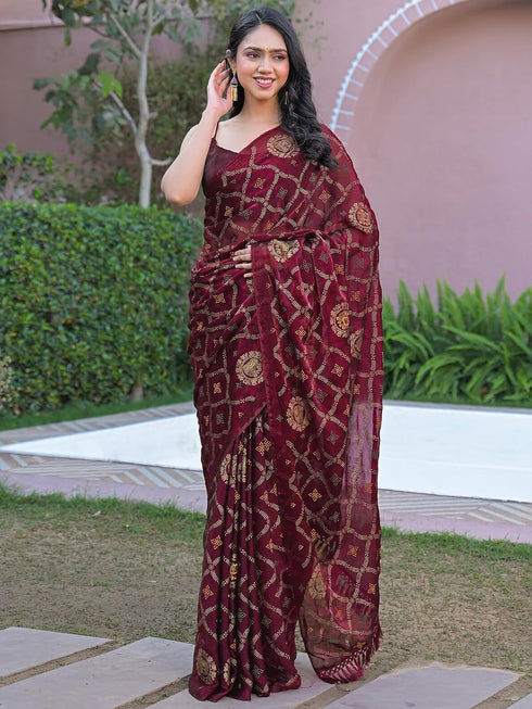 Vasthrlay Chiffon Printed Magenta Saree With Unstitched Blouse Piece