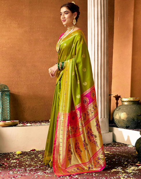 Vasthrlay Paithani Banarasi Unstitched Green Saree