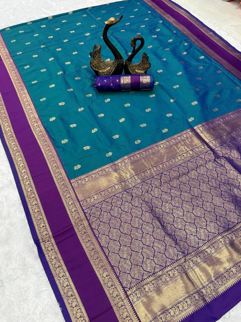 Vasthrlay Kanjivaram Floral Design Contrast Seagreen