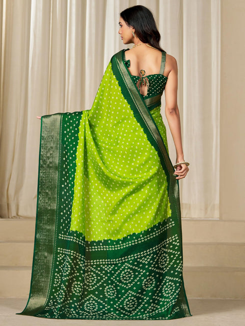 Vasthrlay Bandhani Border Saree