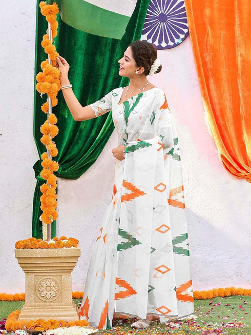 Vasthrlay Tricolor Printed White1 White Saree