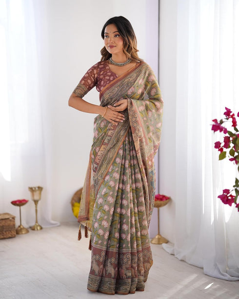 Vasthrlay Handloom Beige Blue Traditional Saree