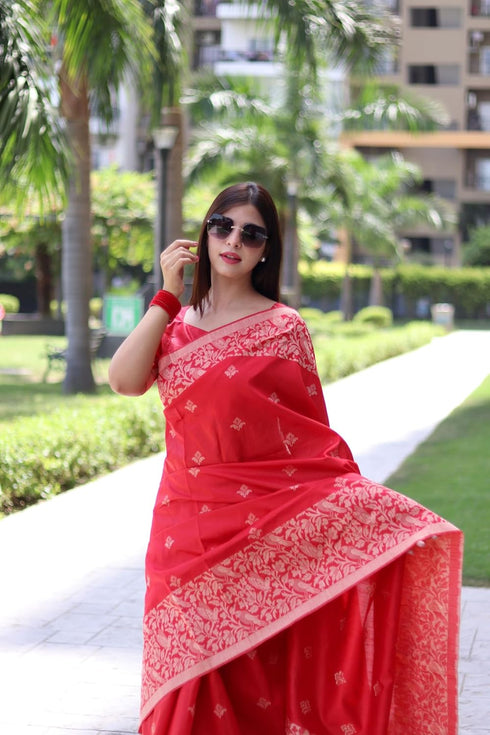 Vasthrlay Tussar Handloom Saree