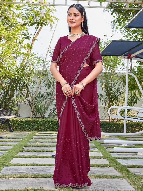 Vasthrlay Georgette Scalloped Unstitched Black Saree