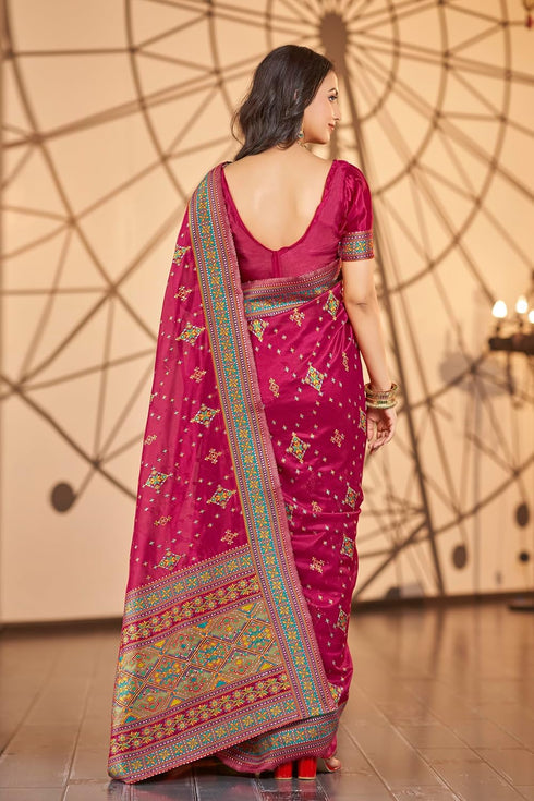 Vasthrlay Kashmiri Pashmina Heritage Rani Ethnic Wear