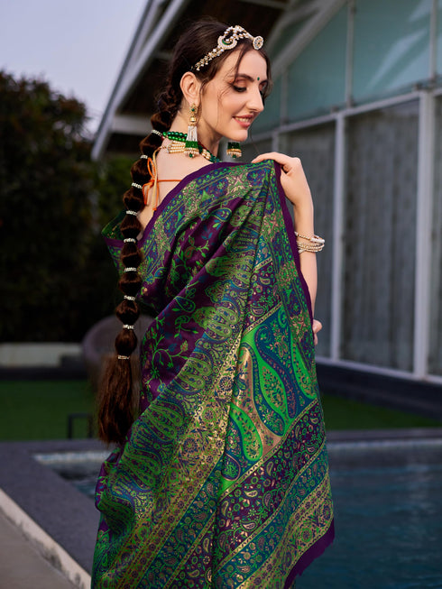 Vasthrlay Brown Saree