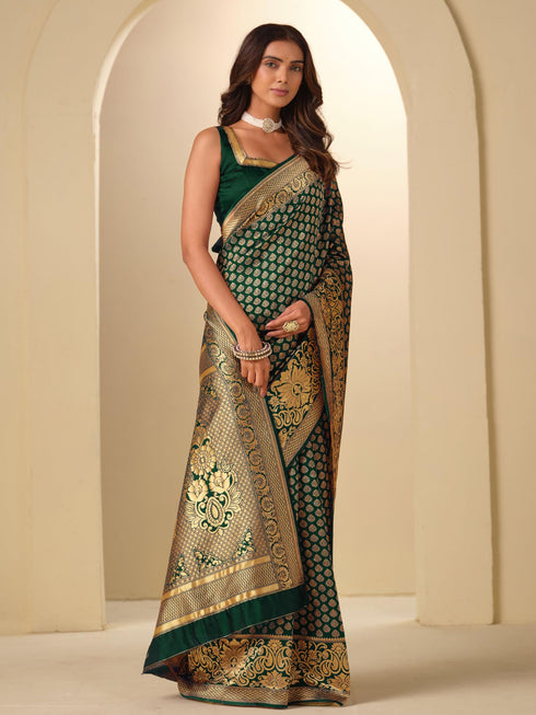 Vasthrlay Banarasi Woven Saree