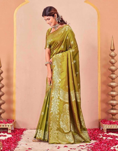 Vasthrlay Kanjivaram Jacquard Unstitched Mustard Saree