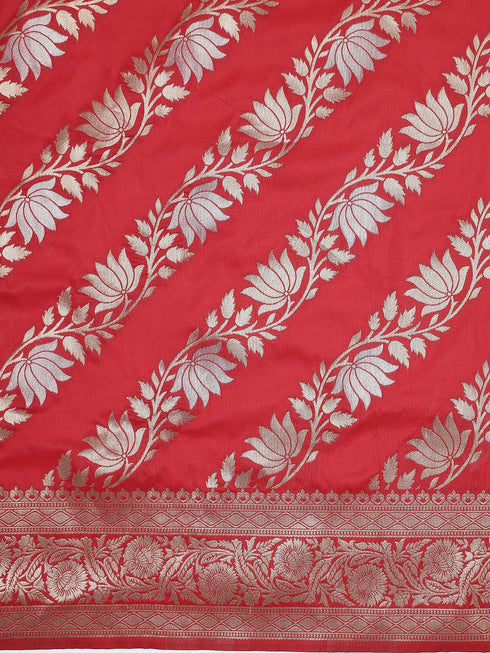 Vasthrlay Silver Banarasi Saree