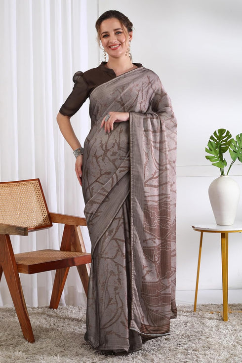 Vasthrlay Fashion Chiffon Geometric Printed Ethnic Wear