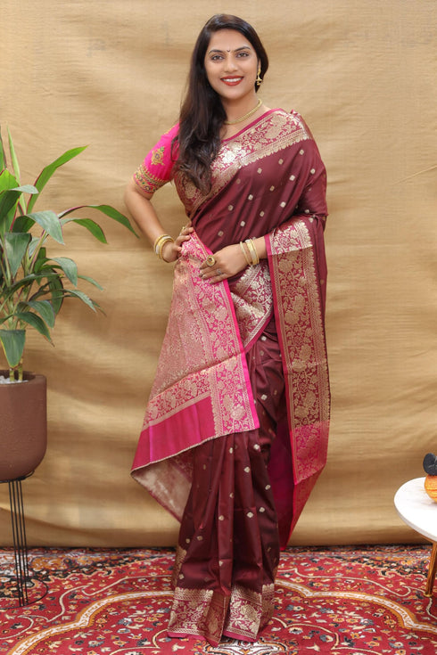 Vasthrlay Banarasi Wedding Saree