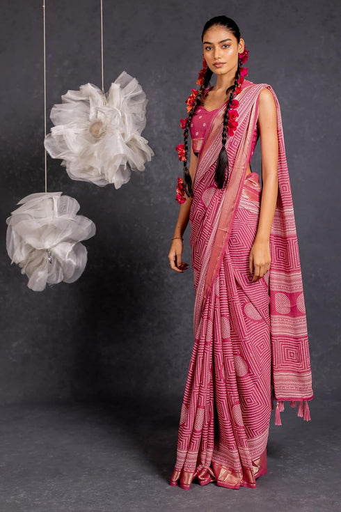 Vasthrlay Fashion Georgette Bandhani Printed Ethnic Wear