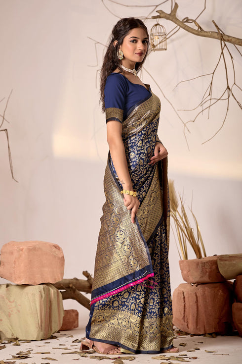 Vasthrlay Pink Silk Saree