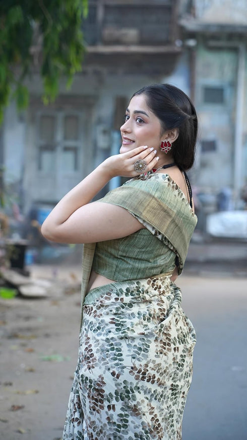 Vasthrlay Fashion Bandhani Printed Ethnic Wear