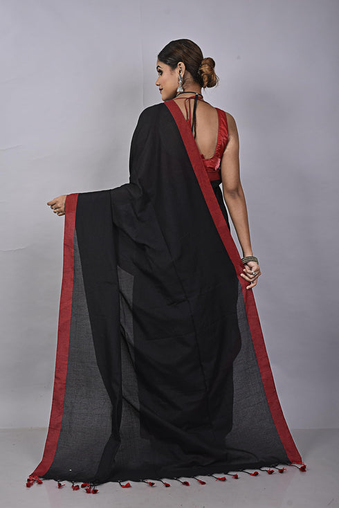 Vasthrlay Handloom Traditional Saree