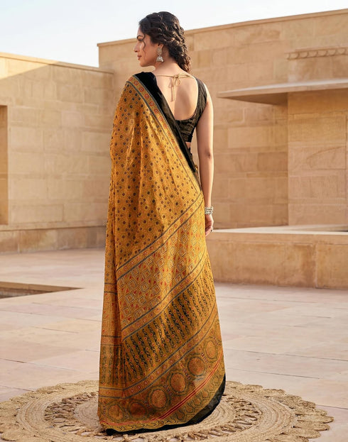 Vasthrlay Womens Printed Unstitched Purple Saree