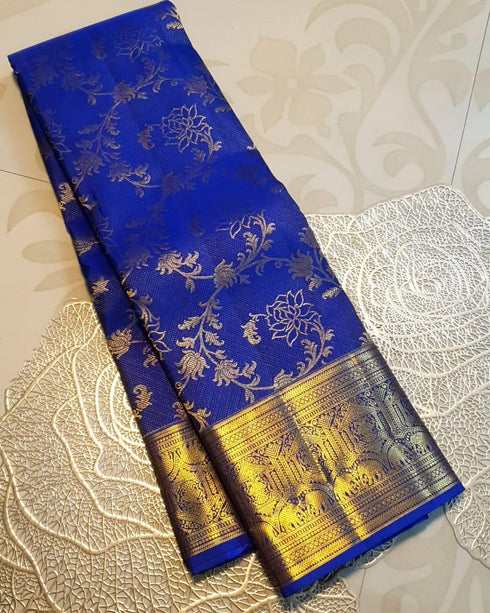 Vasthrlay Kanjivaram Traditional Saree