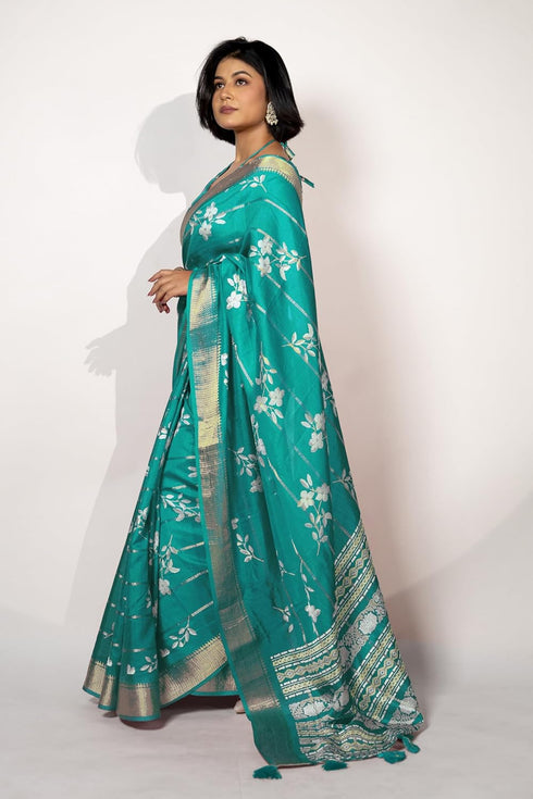 Vasthrlay Fashion Peacock Printed Ethnic Wear