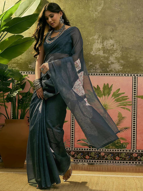Vasthrlay Printed White Saree