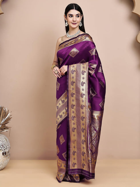 Vasthrlay Green Silk Saree