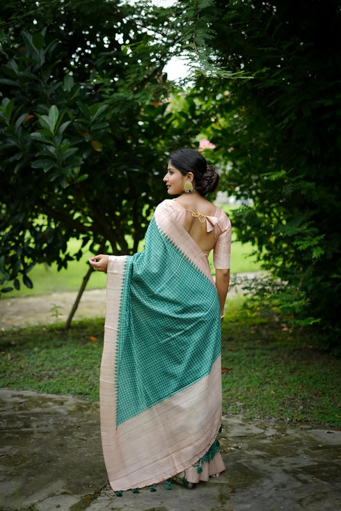 Vasthrlay Tussar Silk Saree