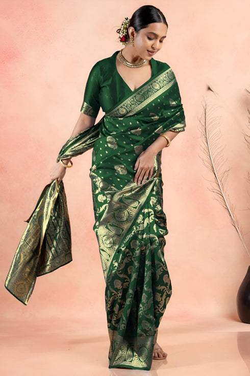 Vasthrlay Banarasi Woven Saree