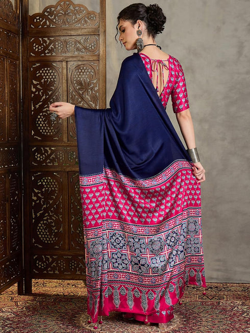 Vasthrlay Printed Tassels Cream Saree