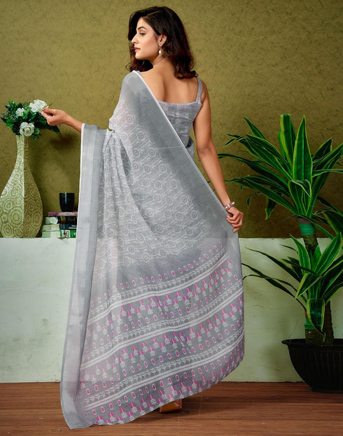 Vasthrlay Womens Cotton Printed Yellow Saree