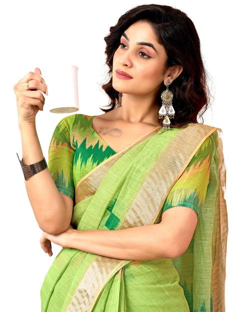 Vasthrlay Womens Printed Unstitched Dark Green Saree