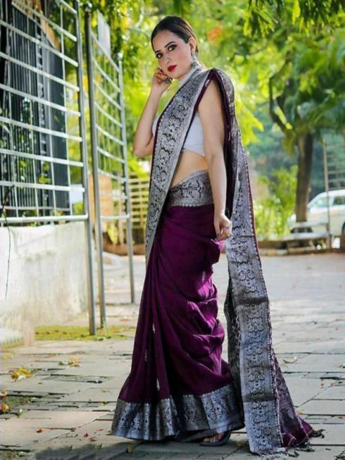 Vasthrlay Banarasi Saree