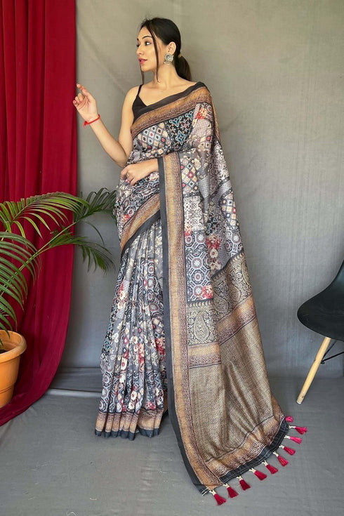 Vasthrlay Cotton Kalamkari Printed Ethnic Wear