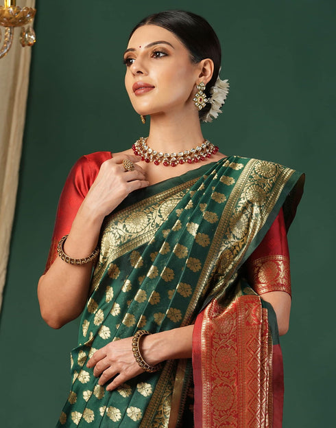 Vasthrlay Banarasi Traditional Unstitched Saree