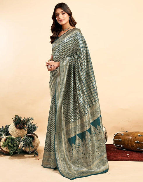 Vasthrlay Kanjivaram Banarasi Wedding Light Green Saree