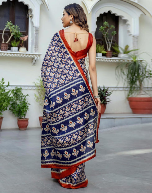 Vasthrlay Womens Printed Unstitched Maroon Saree