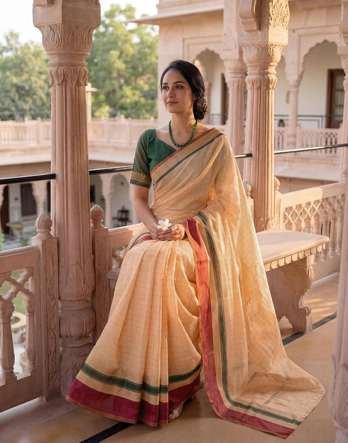 Vasthrlay Womens Printed Light Peach Saree With Unstitched Blouse Piece