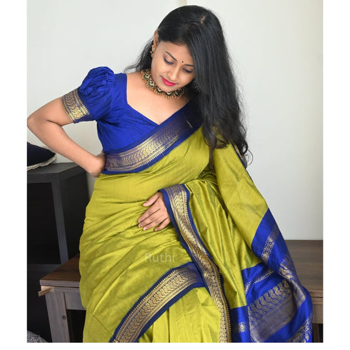 Vasthrlay Kanjivaram Tassels Saree