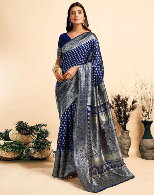 Vasthrlay Kanjivaram Banarasi Wedding Light Green Saree