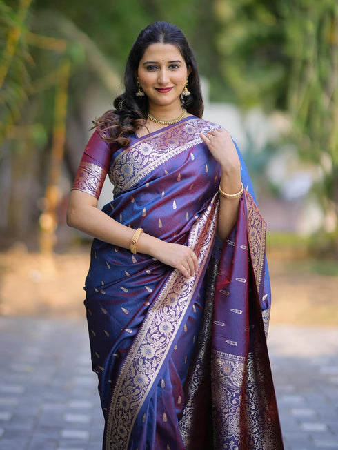 Vasthrlay Kanjivaram Handloom Golden Ethnic Wear