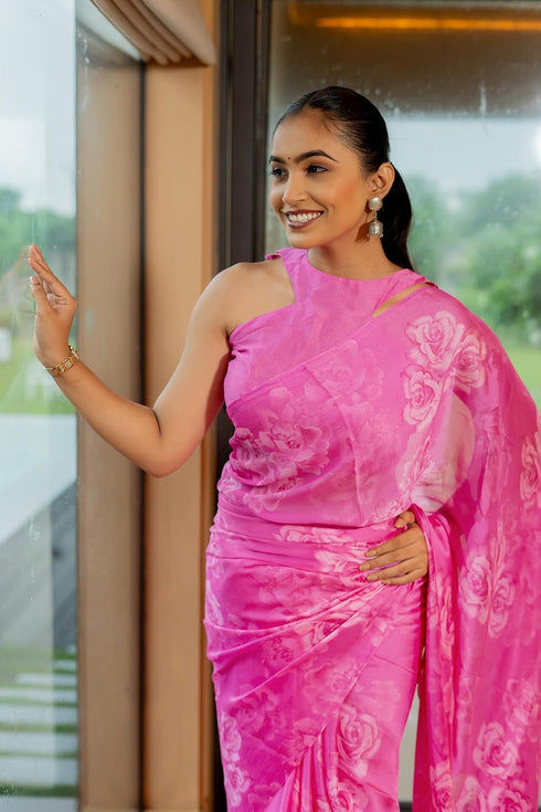 Vasthrlay Fashion Chiffon Georgette Coral Ethnic Wear