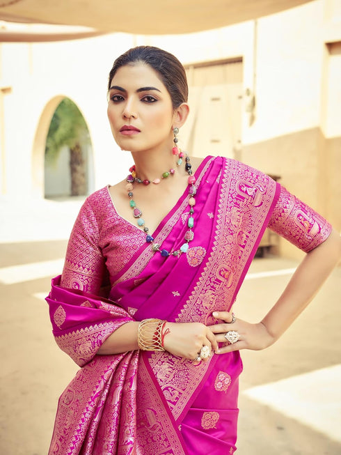 Vasthrlay Kanjivaram Unstitched Jacquard Stylish Saree