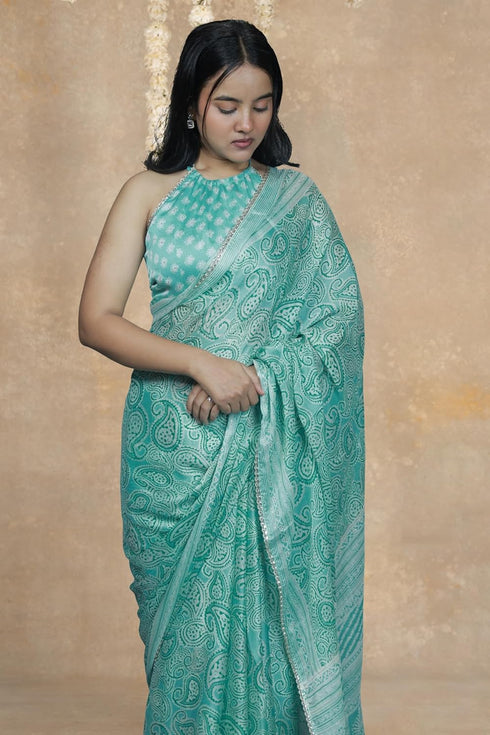 Vasthrlay Fashion Chiffon Paisley Printed Ethnic Wear