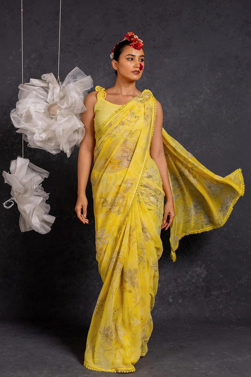 Vasthrlay Fashion Georgette Floral Printed Ethnic Wear