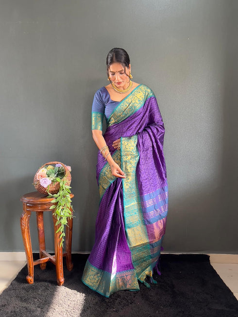Vasthrlay Kanjivaram Traditional Contrast Included