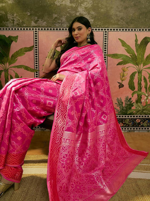 Vasthrlay Banarasi Weaving Unstitched Teal Saree