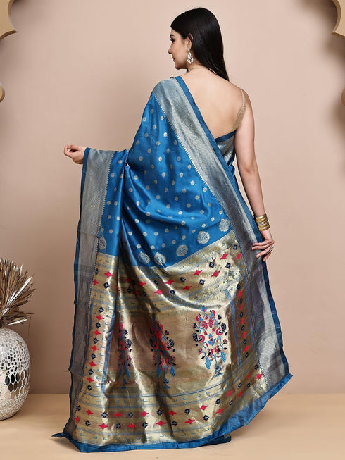 Vasthrlay Paithani Saree