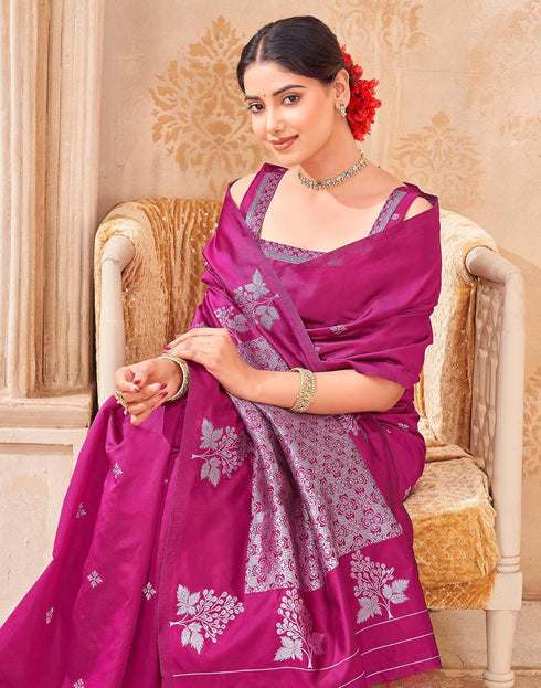Vasthrlay Kanjivaram Jacquard Unstitched Mustard Saree