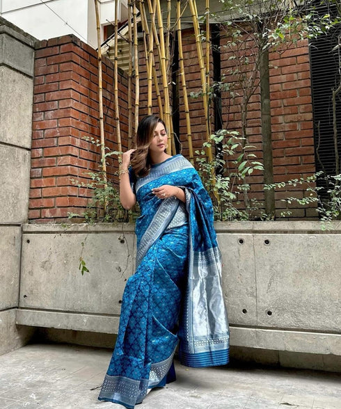 Vasthrlay Kanjivaram Saree