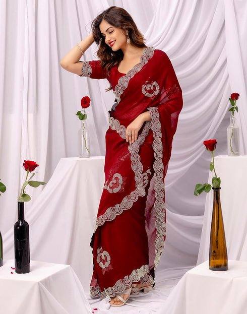 Vasthrlay Chiffon Scalloped Maroon Saree With Unstitched Blouse Piece