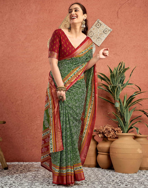 Vasthrlay Banarasi Traditional Unstitched Saree