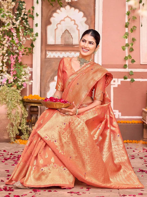 Vasthrlay Womens Weaving Unstitched Lavender Saree